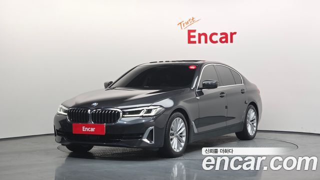 BMW 5-Series 2021