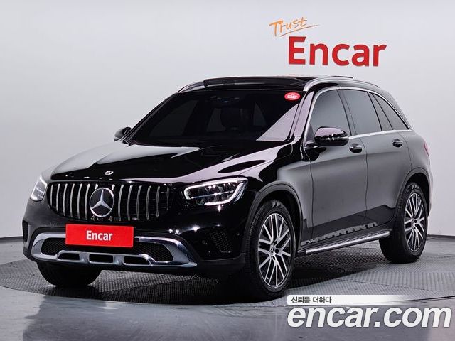 Mercedes-Benz GLC-Class 2021
