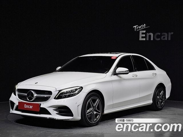 Mercedes-Benz C-Class 2021