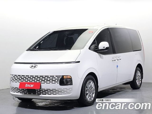 Hyundai Staria 2022