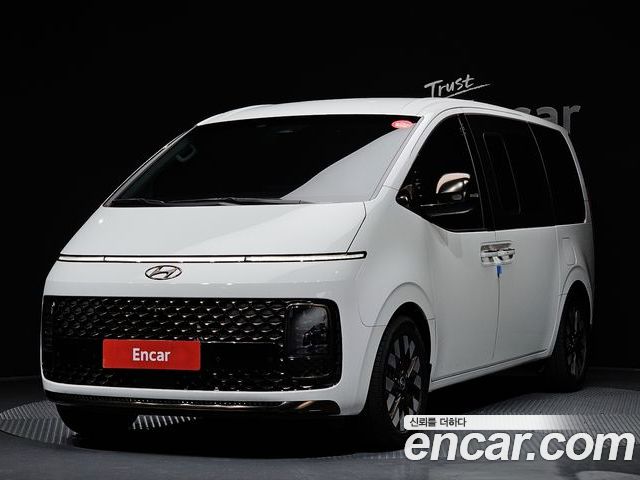 Hyundai Staria 2021
