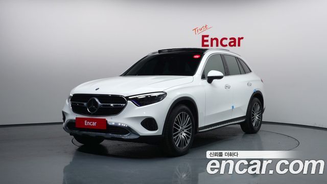 Mercedes-Benz GLC-Class 2024