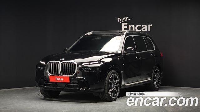 BMW X7 2025