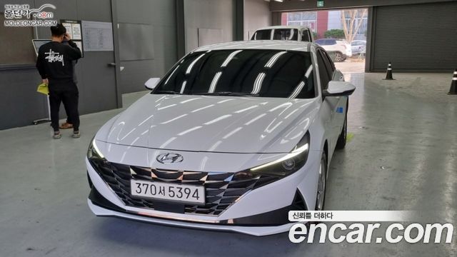 Hyundai AVANTE 2021