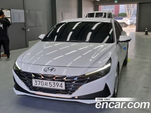 Hyundai AVANTE 2021