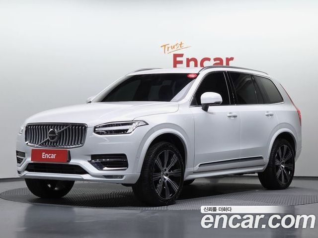 Volvo XC90 2025