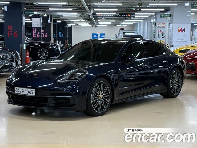Porsche Panamera 2018
