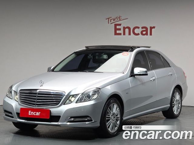 Mercedes-Benz E-Class 2012