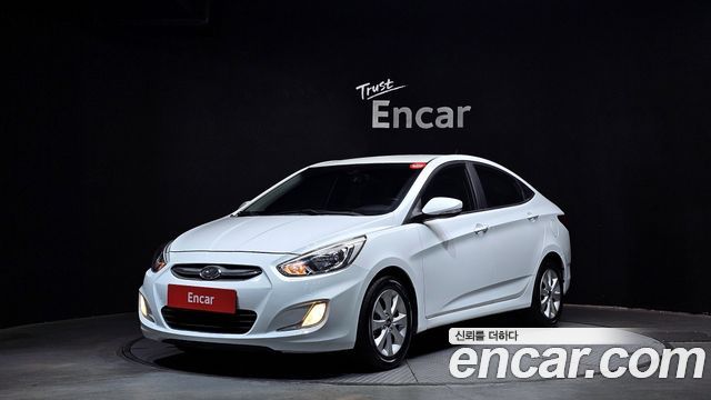 Hyundai Accent 2015