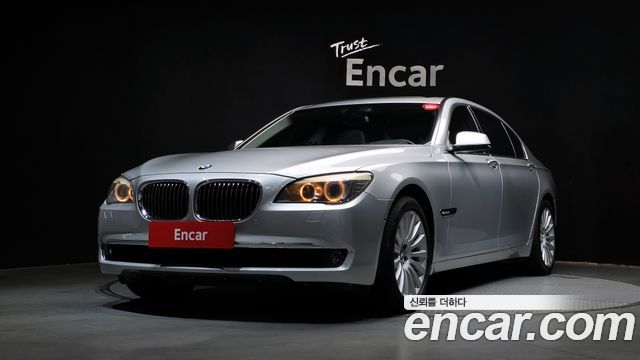 BMW 7-Series 2010