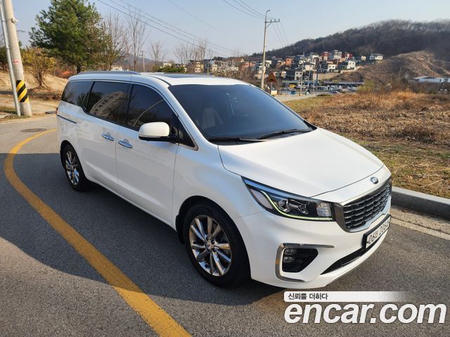 Kia Canival 2019