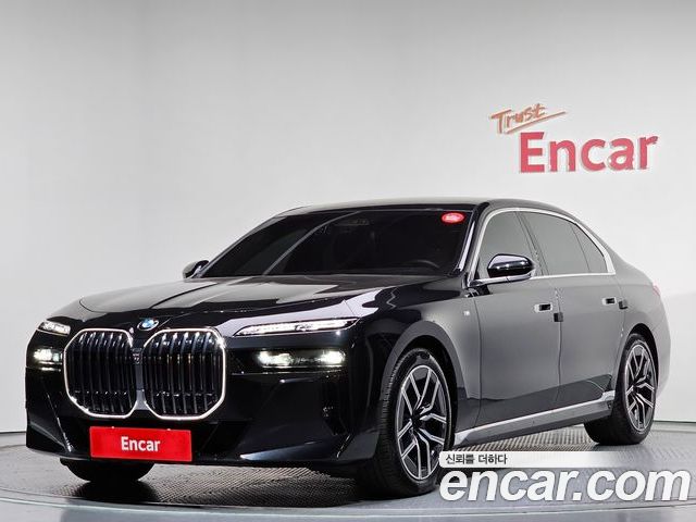 BMW 7-Series 2024