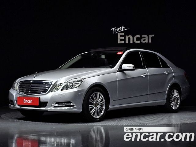 Mercedes-Benz E-Class 2012