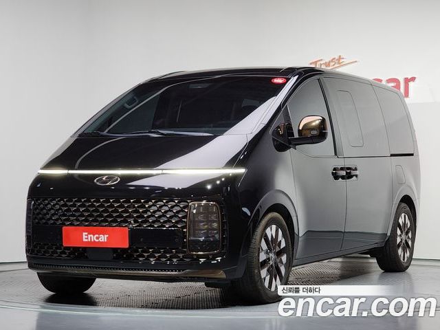 Hyundai Staria 2022