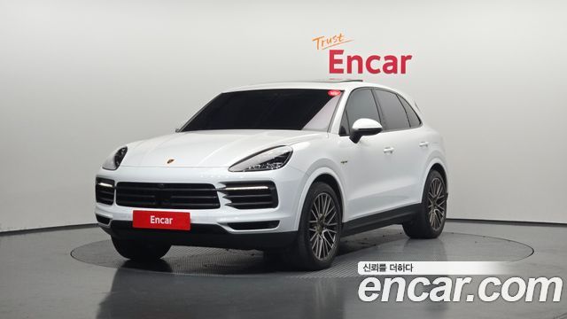 Porsche Cayenne 2023