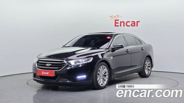 Ford Taurus 2015