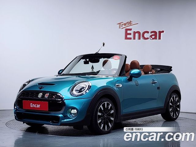 Mini Cooper Convertible 2018