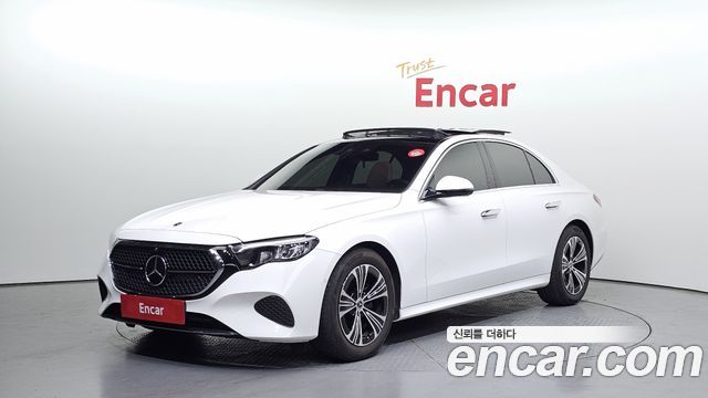 Mercedes-Benz E-Class 2024