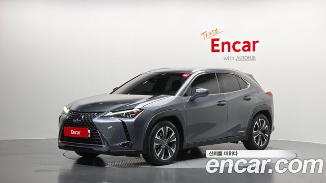 Lexus UX 2019