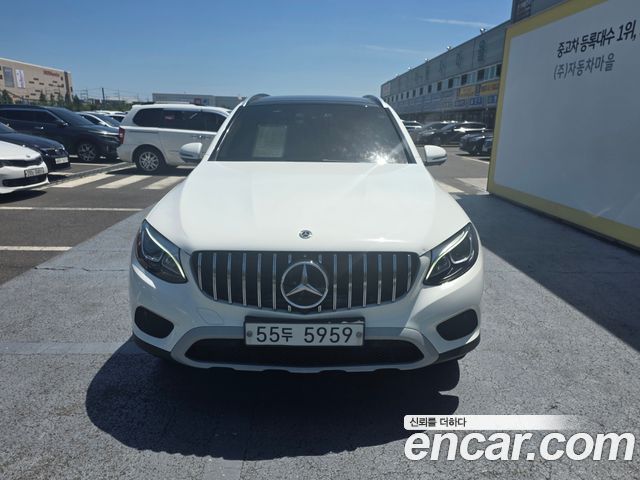 Mercedes-Benz GLC-Class 2018