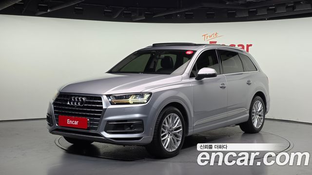 Audi Q7 2016