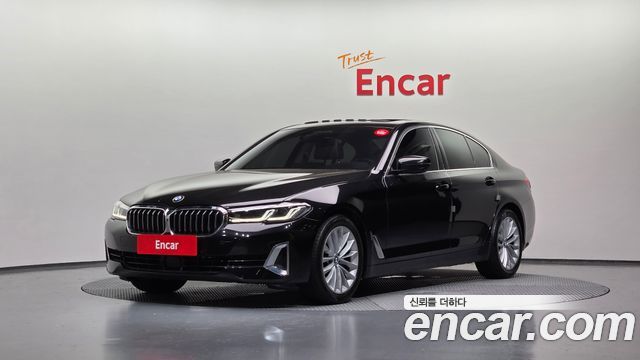 BMW 5-Series 2021