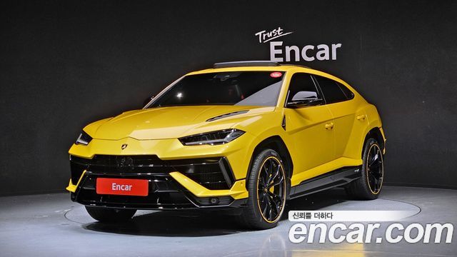 Lamborghini Urus 2024