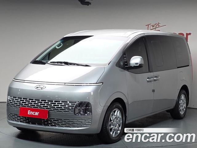 Hyundai Staria 2021