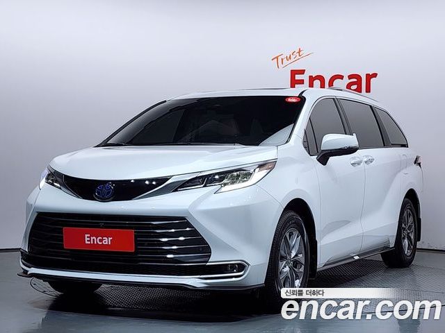 Toyota Sienna 2024