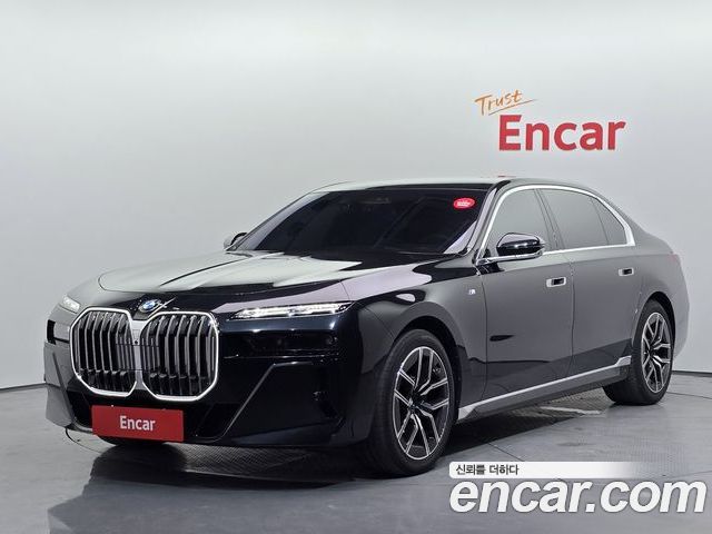 BMW 7-Series 2024