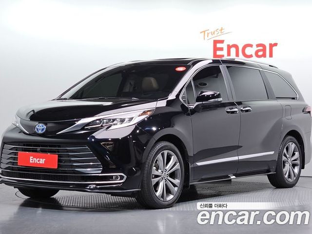 Toyota Sienna 2024