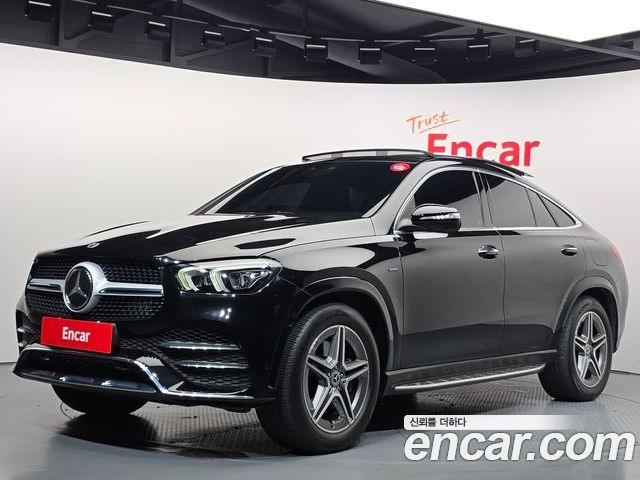 Mercedes-Benz GLE-Class 2021