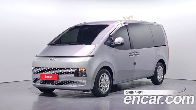 Hyundai Staria 2023