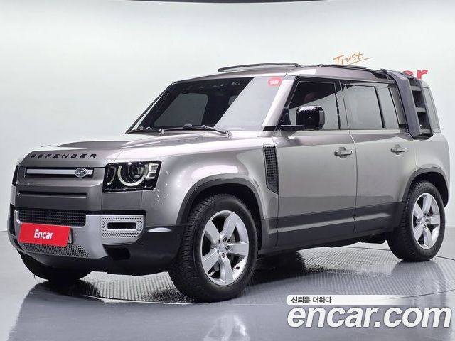 Land Rover Defender 2022