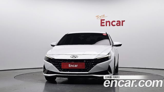Hyundai AVANTE 2022