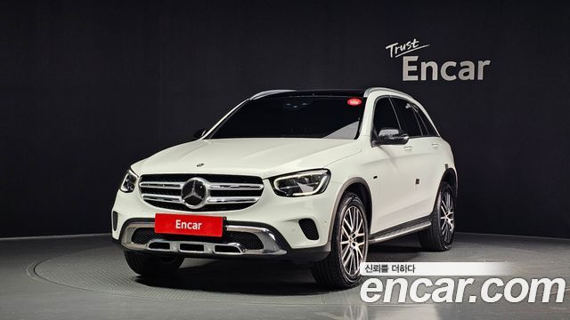 Mercedes-Benz GLC-Class 2020