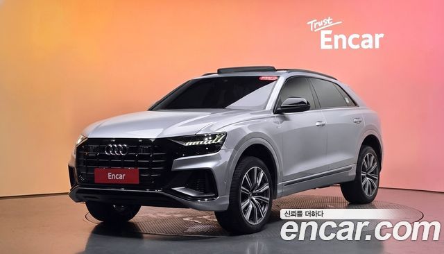 Audi Q8 2021