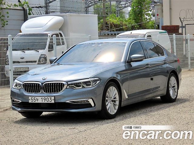 BMW 5-Series 2019