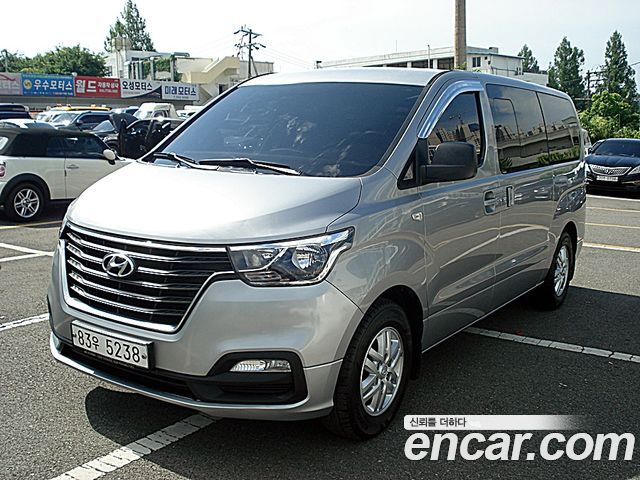 Hyundai Starex 2018