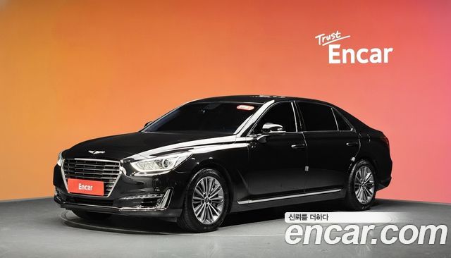 Genesis EQ900 2018