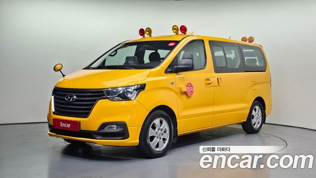 Hyundai Starex 2018