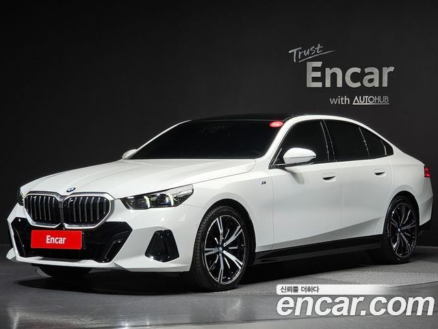 BMW 5-Series 2025