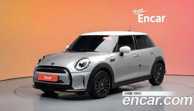 Mini Cooper 2024