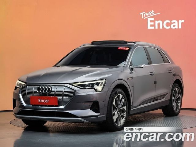 Audi e-tron 2020