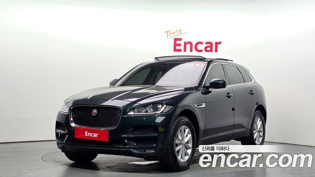 Jaguar F-PACE 2017