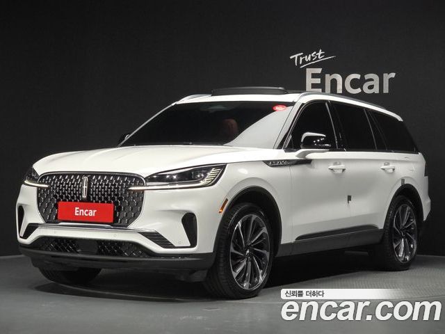 Lincoln Aviator 2025
