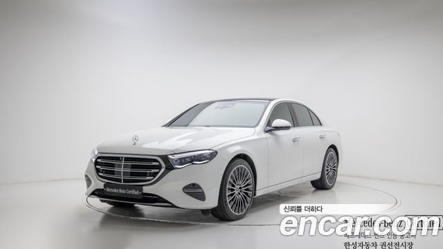 Mercedes-Benz E-Class 2024