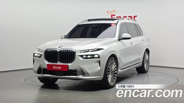 BMW X7 2023