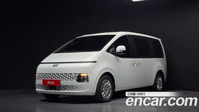 Hyundai Staria 2023