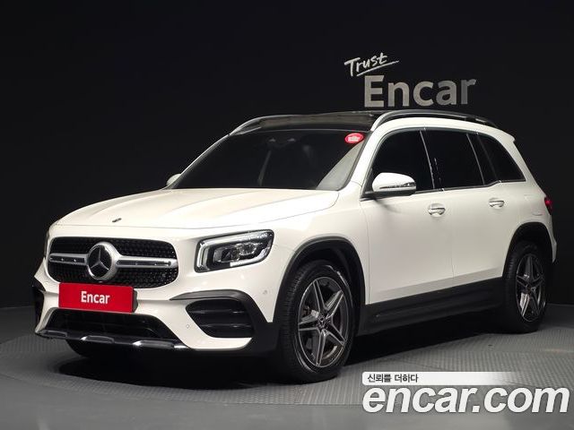 Mercedes-Benz GLB-Class 2022